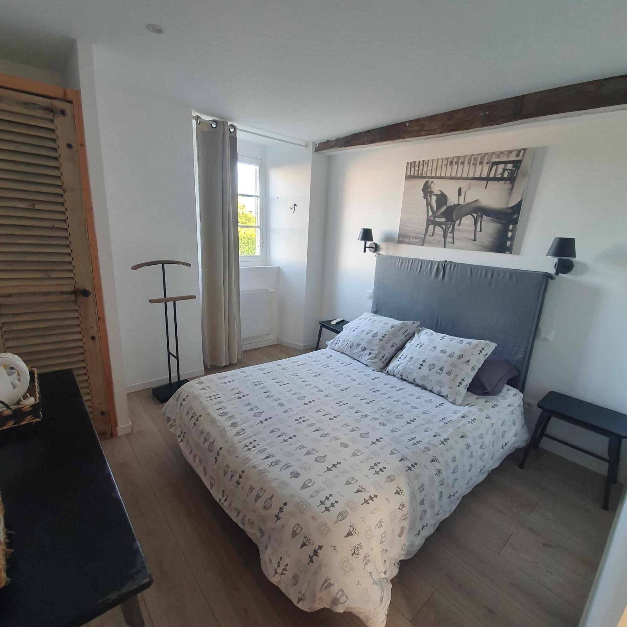 Le Mole Bed & Breakfast La Flotte Oda fotoğraf